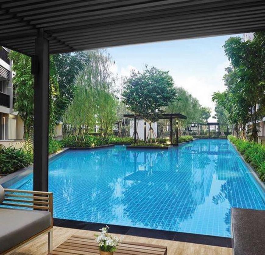 Luxury Condominium Sukhumvit 77 Bangkok Buitenkant foto