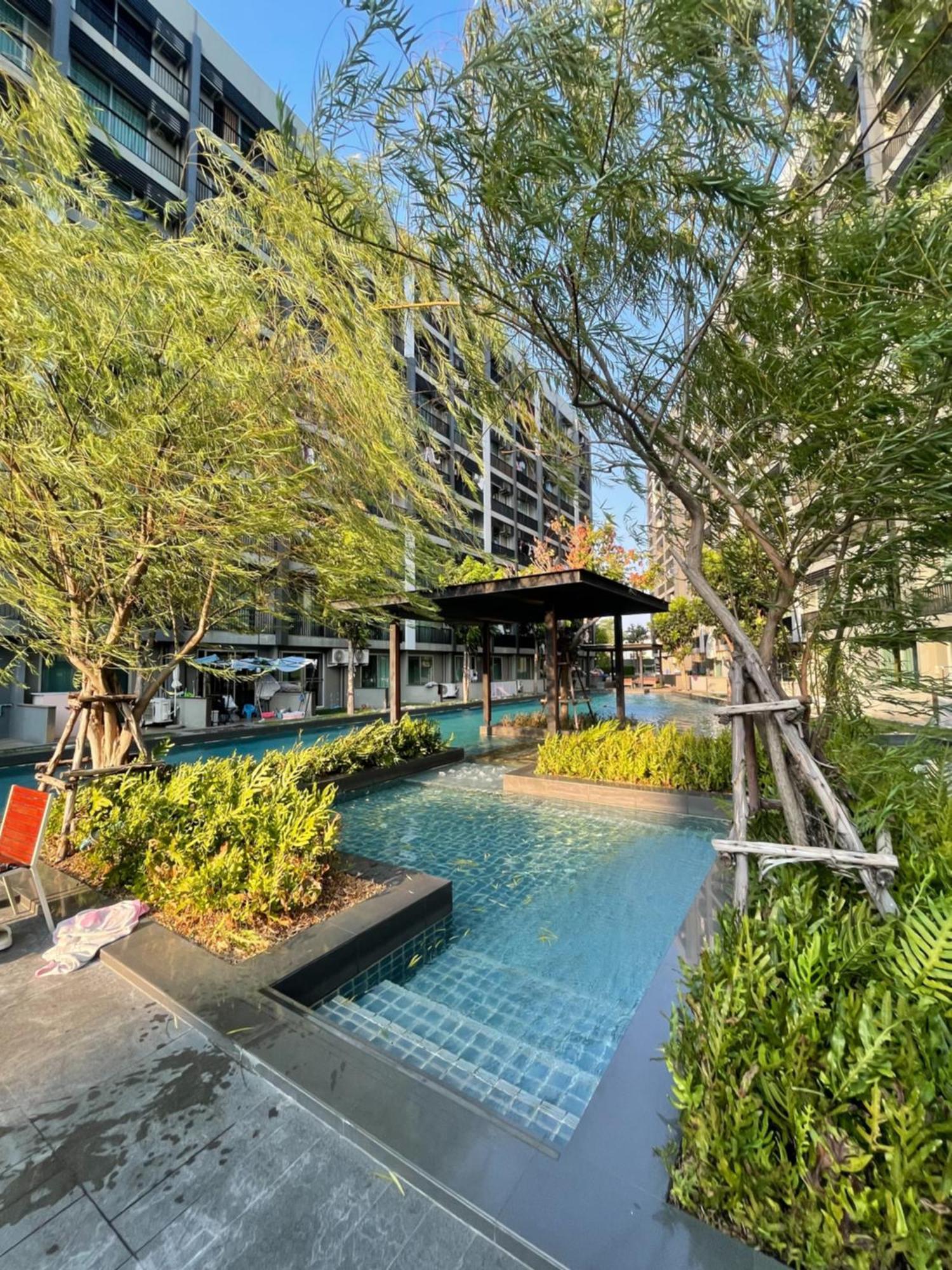 Luxury Condominium Sukhumvit 77 Bangkok Buitenkant foto